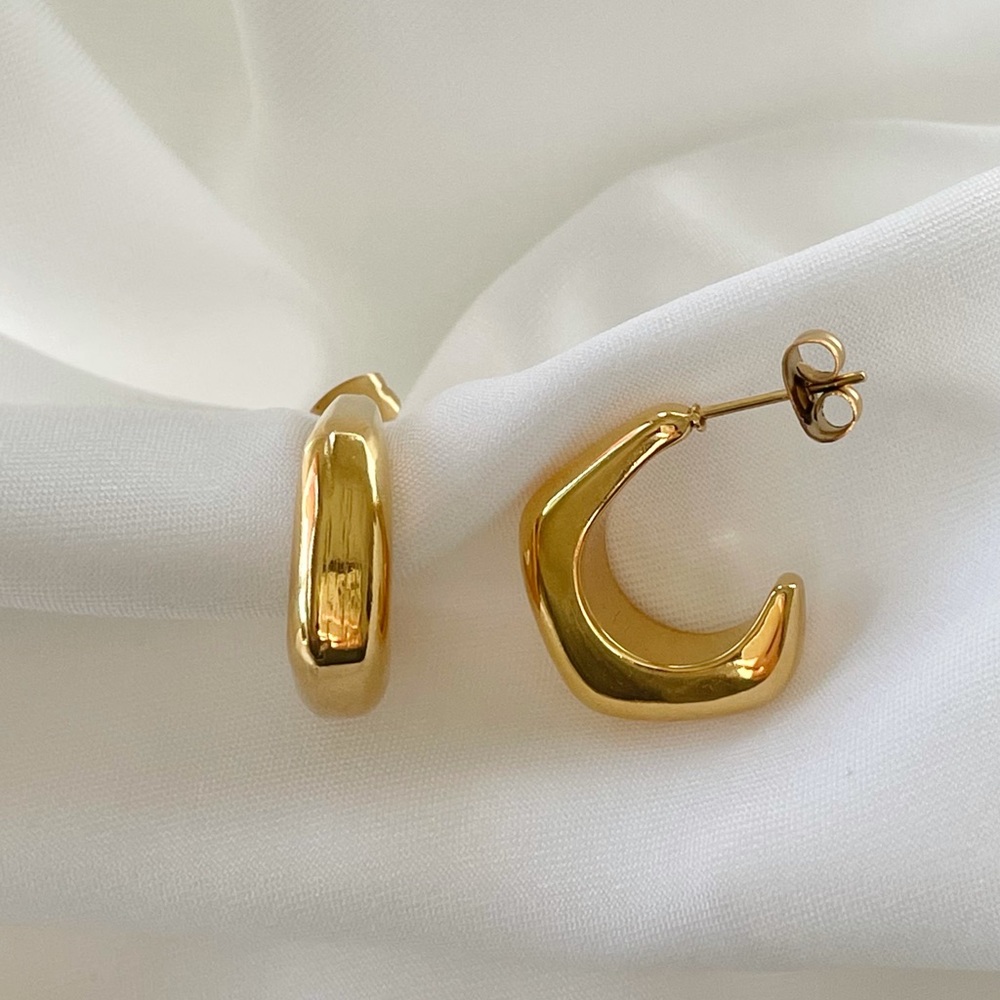 Gold Chunky Hoop Earrings